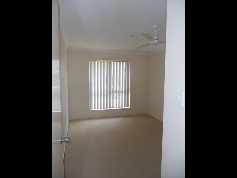 54 Lockyer Place, Crestmead QLD 4132