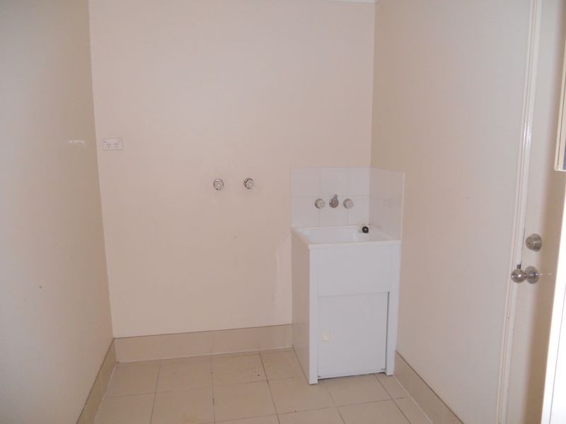 54 Lockyer Place, Crestmead QLD 4132