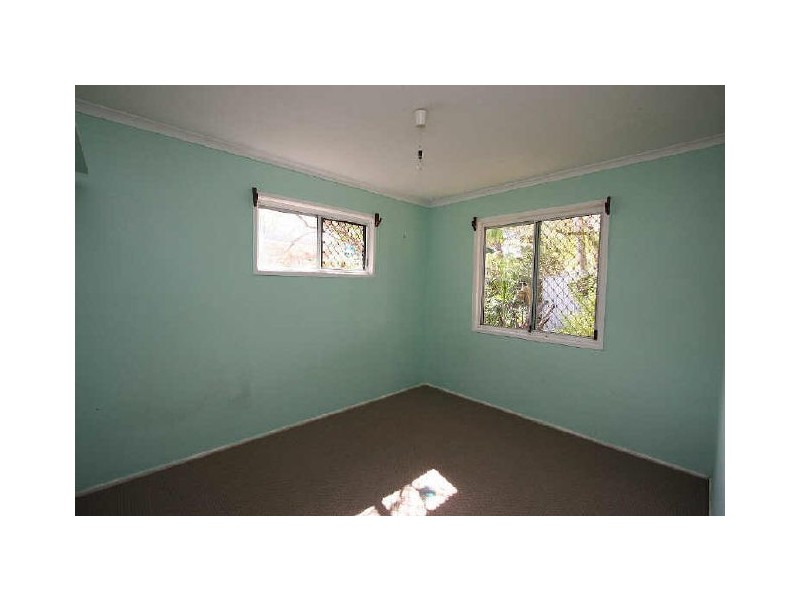 30 Glendale Street, Marsden QLD 4132