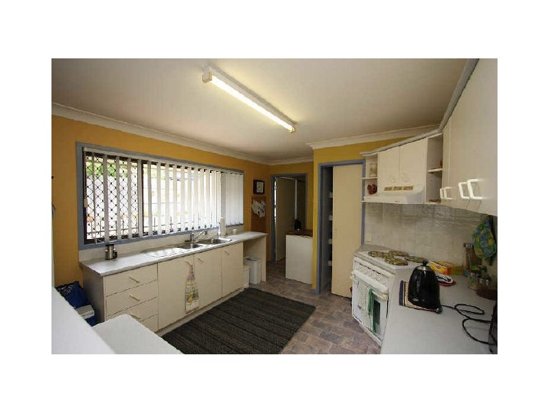 1 Begonia Street, Browns Plains QLD 4118