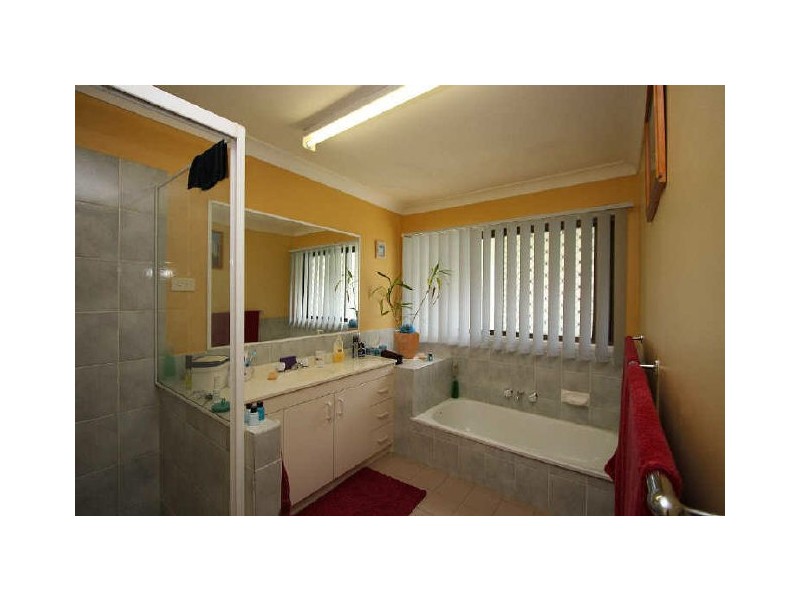 1 Begonia Street, Browns Plains QLD 4118