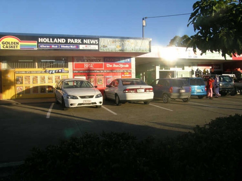 99 Seville Road, Holland Park QLD 4121