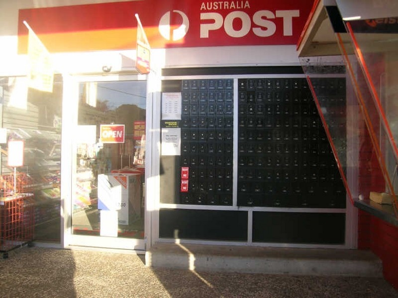 99 Seville Road, Holland Park QLD 4121