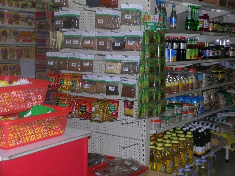 99 Seville Road, Holland Park QLD 4121