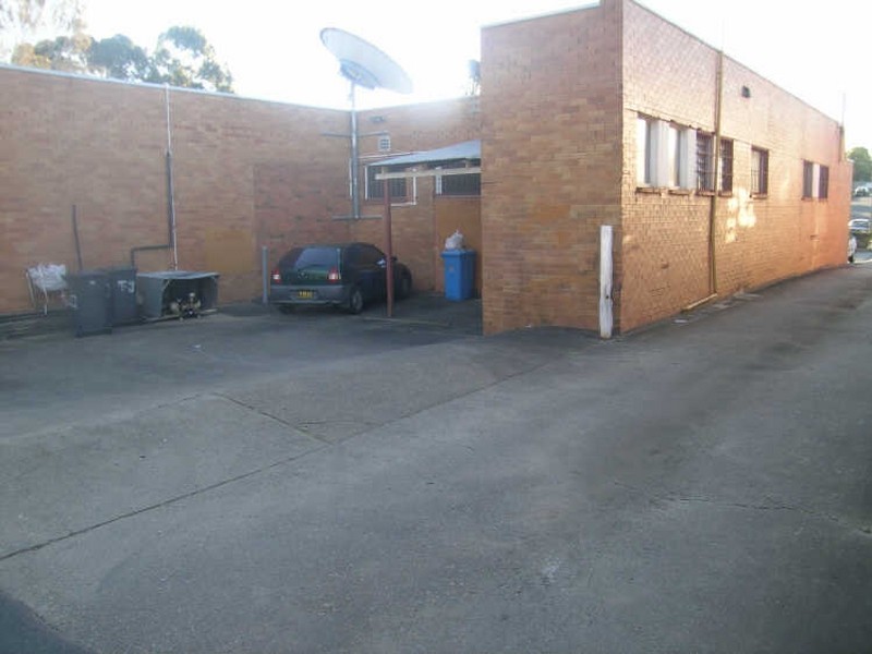 99 Seville Road, Holland Park QLD 4121