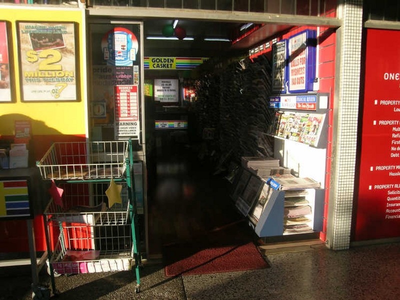 99 Seville Road, Holland Park QLD 4121