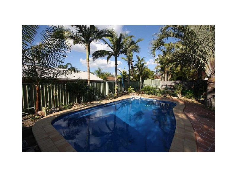4 Hadley Court, Boronia Heights QLD 4124