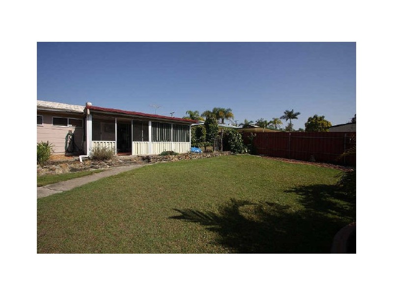 9 Bursaria Street, Crestmead QLD 4132