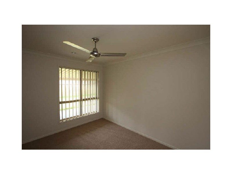 6 Marigold Avenue, Regents Park QLD 4118