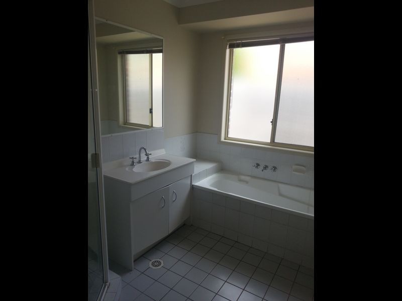 71 Mortlake Crescent, Boronia Heights QLD 4124