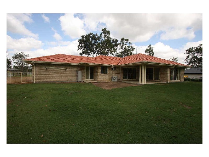 31 – 33 Blue Heeler Drive, New Beith QLD 4124