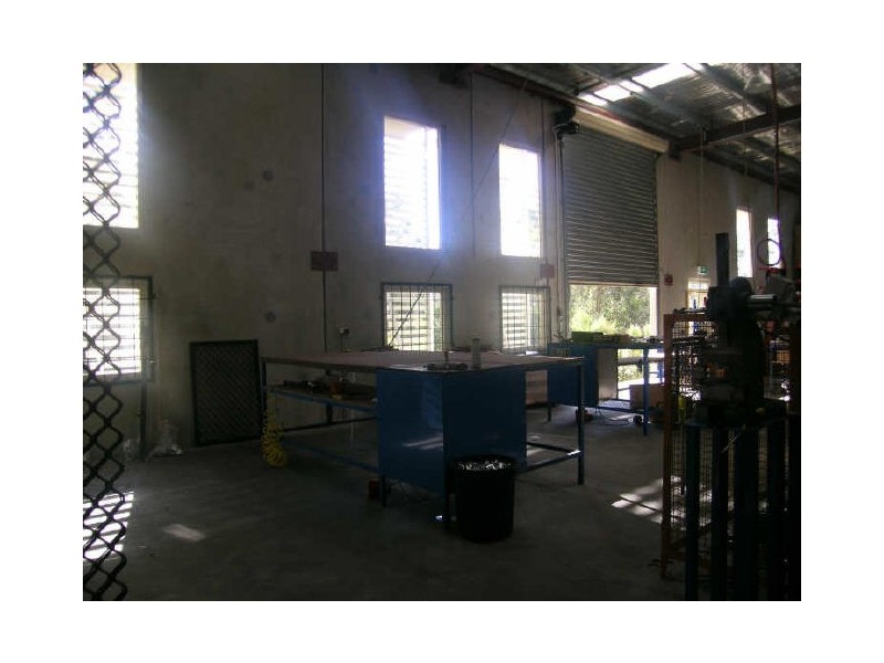 Unit 13/15 Corporate Place, Hillcrest QLD 4118