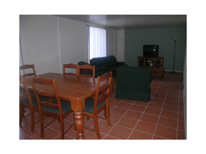 Unit 13/15 Corporate Place, Hillcrest QLD 4118