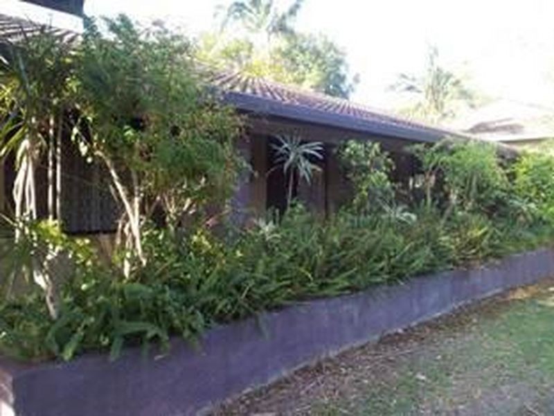 6 Dryade Street, Regents Park QLD 4118