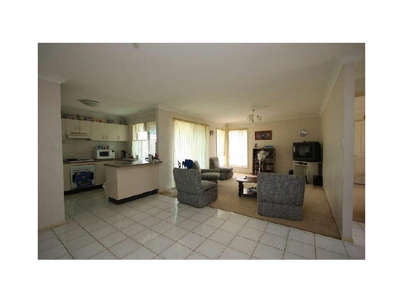 7 Talty Rise, Regents Park QLD 4118