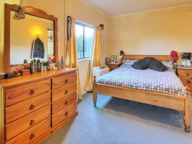 9 Meranti Street, Crestmead QLD 4132