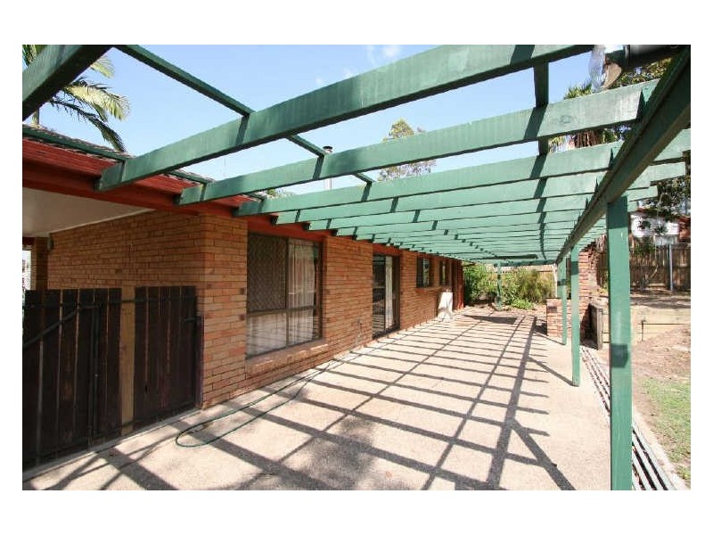 23 Woodland Crescent, Browns Plains QLD 4118