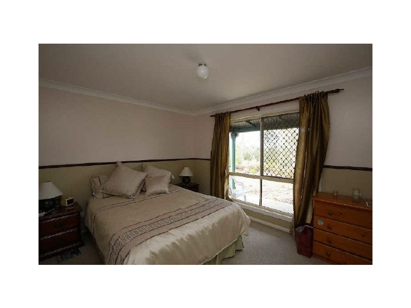 10 Bundamba Court, Mundoolun QLD 4285
