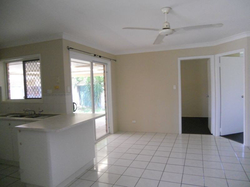 27 Jay Street, Marsden QLD 4132