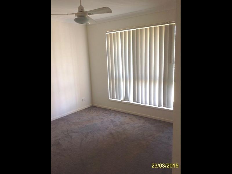 4 Coolum Court, Regents Park QLD 4118