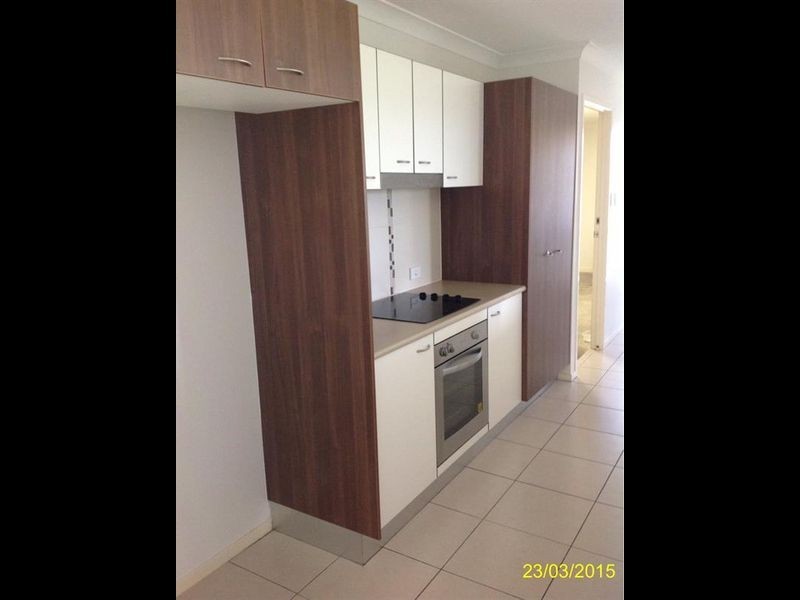 4 Coolum Court, Regents Park QLD 4118