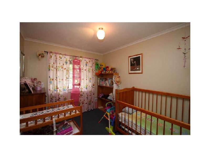 30 Strathallen Drive, Boronia Heights QLD 4124