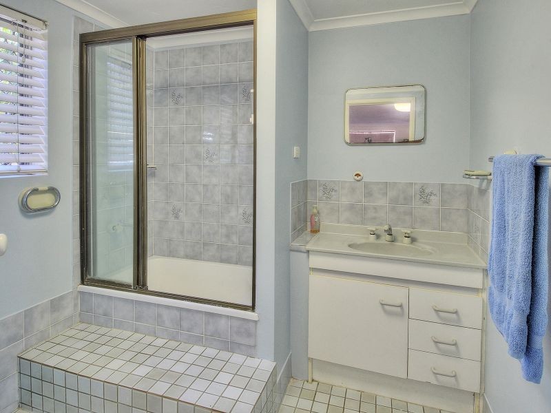 33 Ranchwood Avenue, Browns Plains QLD 4118