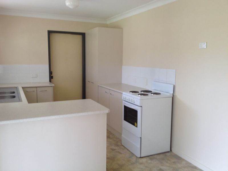 64 Vansittart Road, Regents Park QLD 4118