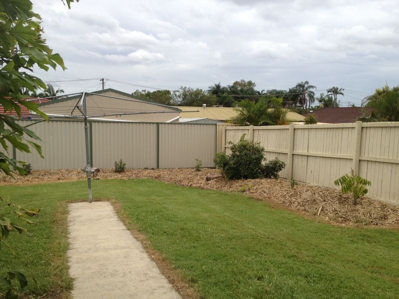 64 Vansittart Road, Regents Park QLD 4118