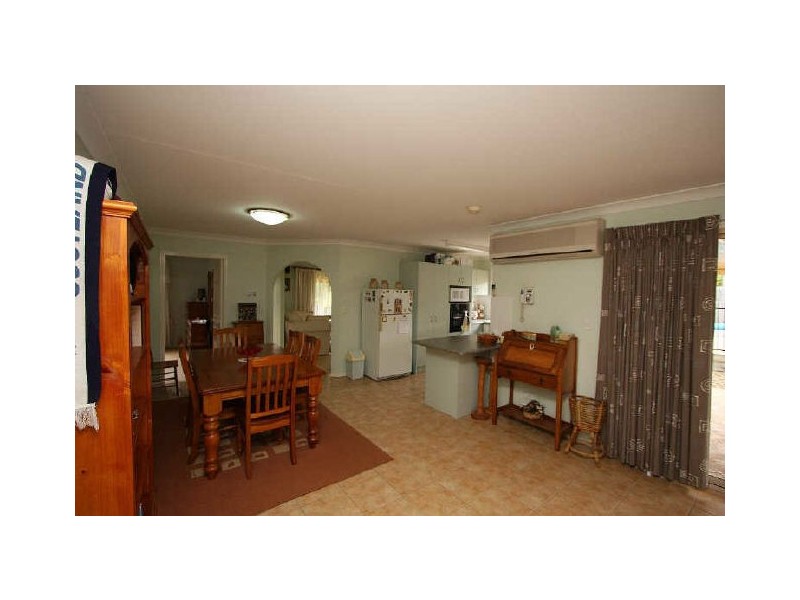 7 Weldon Court, Hillcrest QLD 4118