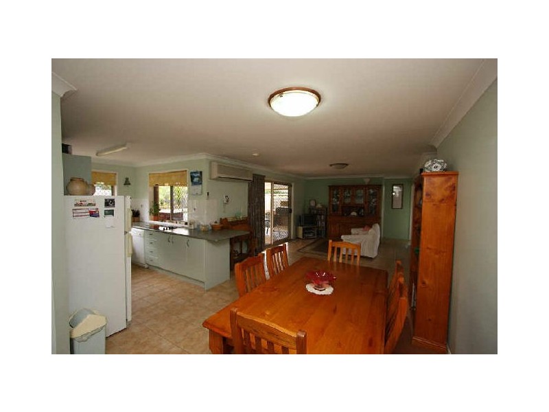 7 Weldon Court, Hillcrest QLD 4118