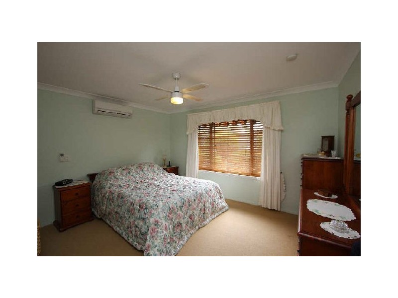 7 Weldon Court, Hillcrest QLD 4118