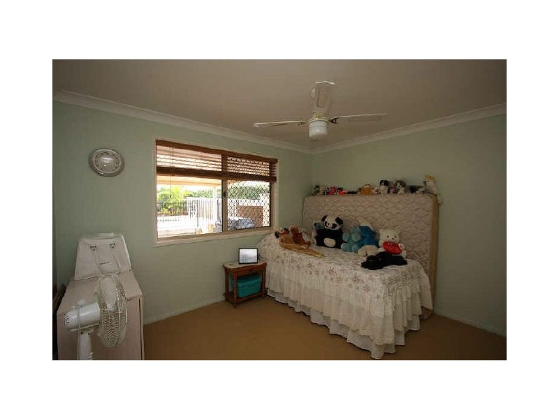 7 Weldon Court, Hillcrest QLD 4118