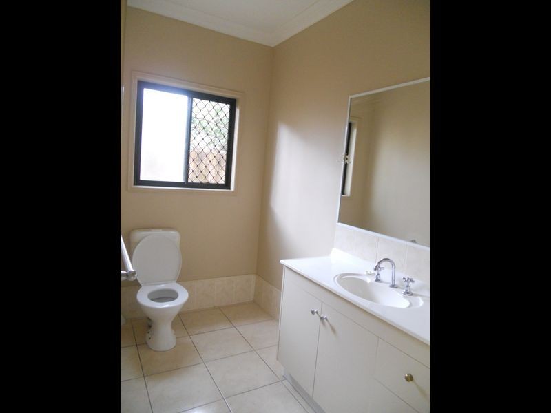 9 Mauritius Parade, Forest Lake QLD 4078