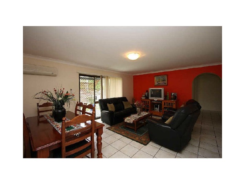5 Blue-Gum Drive, Marsden QLD 4132