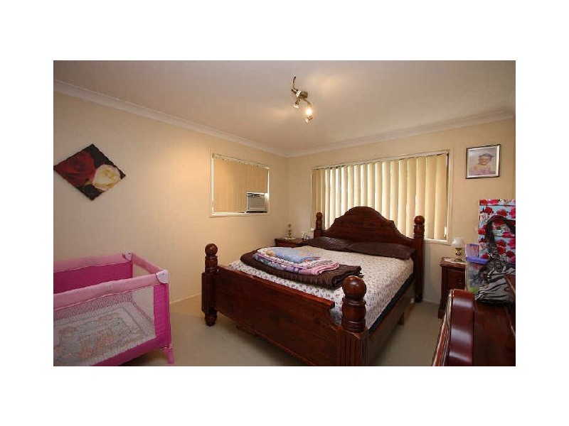 5 Blue-Gum Drive, Marsden QLD 4132
