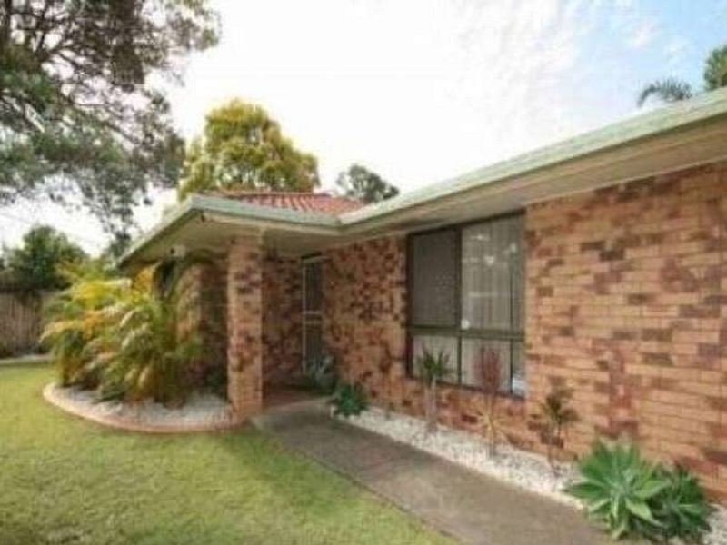40 Bennett Drive, Regents Park QLD 4118