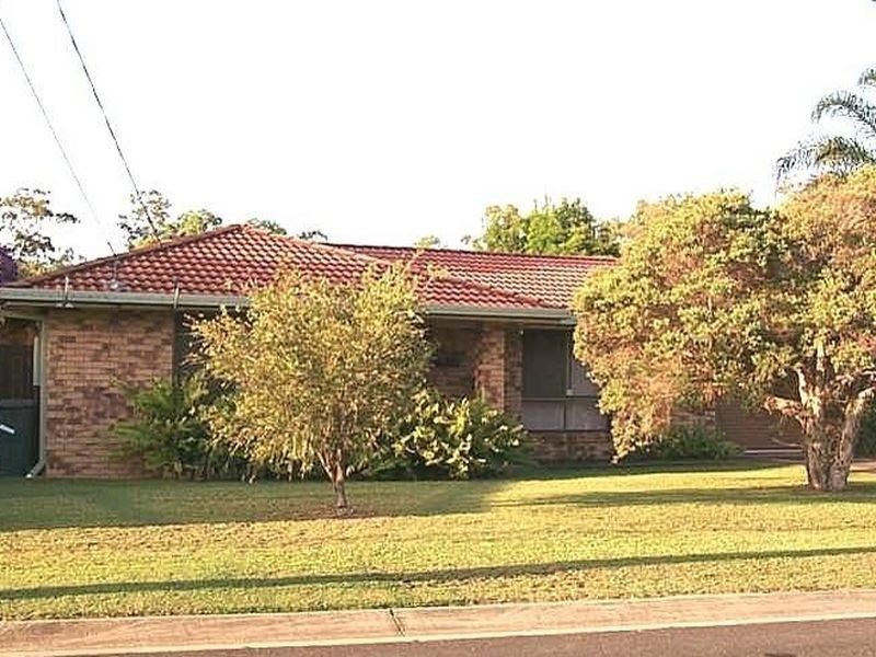 40 Bennett Drive, Regents Park QLD 4118