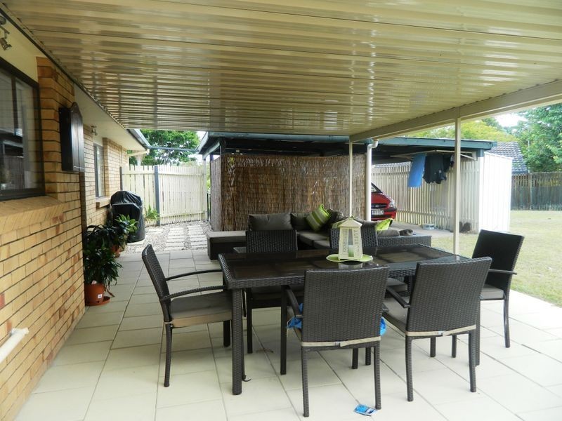 7 Twilight Court, Regents Park QLD 4118