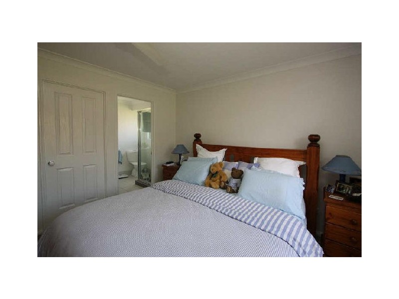 7 Zachary Court, Hillcrest QLD 4118