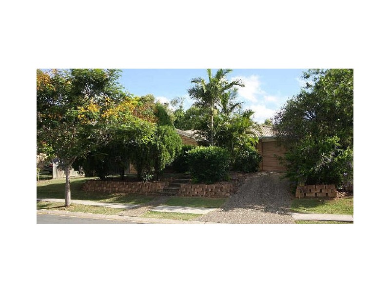 20 Federation Drive, Hillcrest QLD 4118