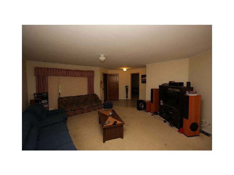 20 Federation Drive, Hillcrest QLD 4118