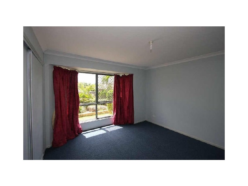 5 Gilbert Court, Hillcrest QLD 4118