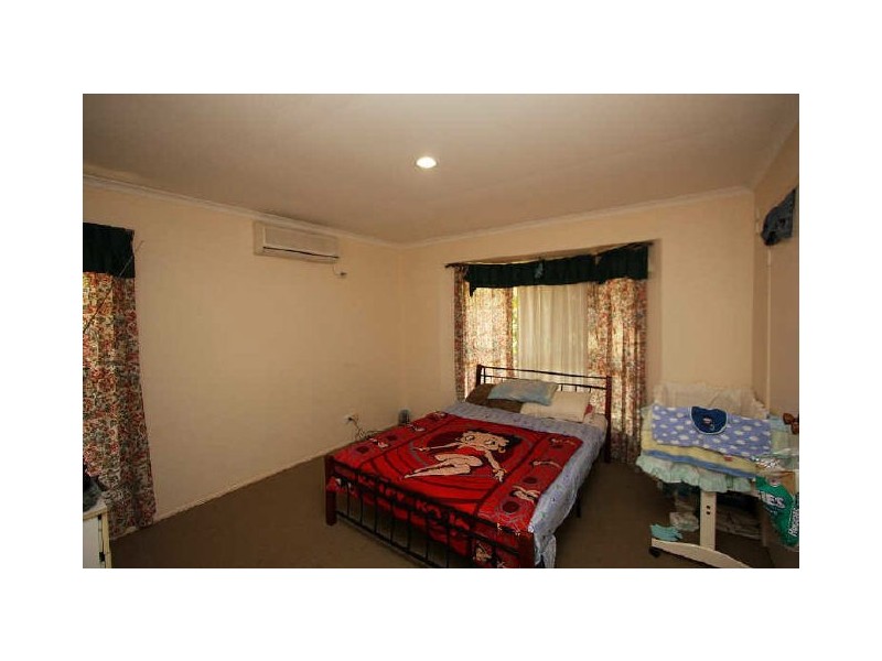 10 Coachwood Street, Crestmead QLD 4132