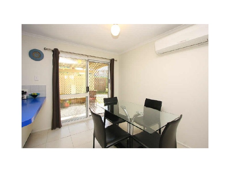 10 Salix Court, Crestmead QLD 4132