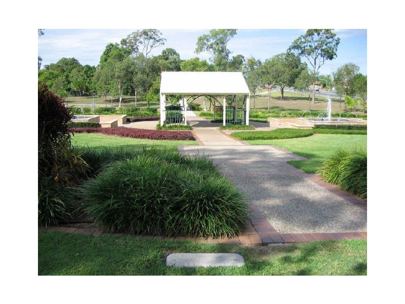 Cnr Waller Road & Green Road, Regents Park QLD 4118