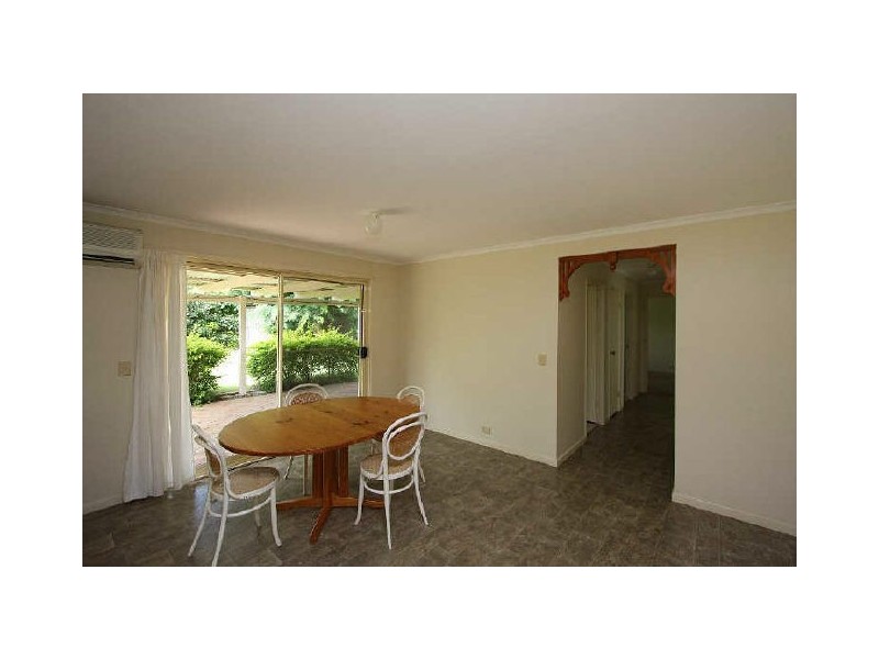 9 Talty Rise, Regents Park QLD 4118