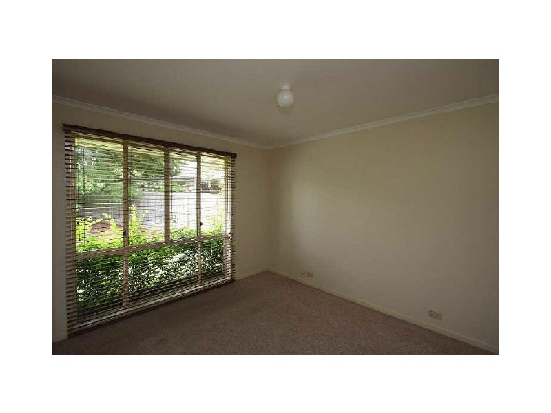 9 Talty Rise, Regents Park QLD 4118