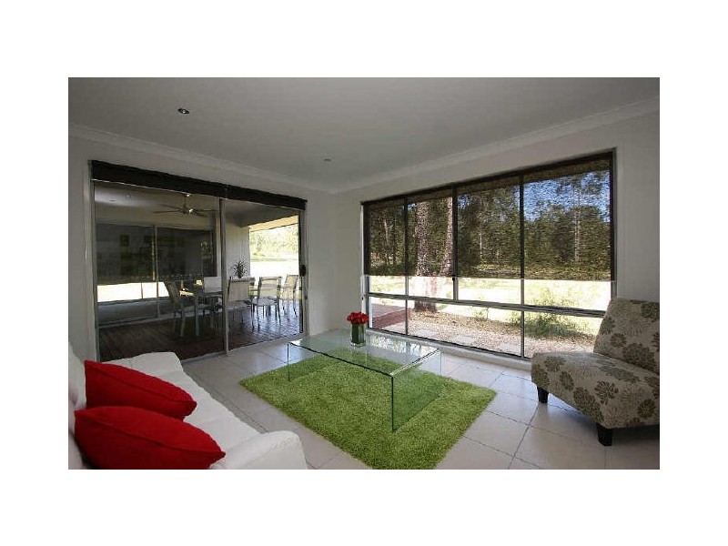 2 Marsh Bird Drive, New Beith QLD 4124