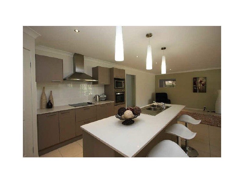 2 Marsh Bird Drive, New Beith QLD 4124